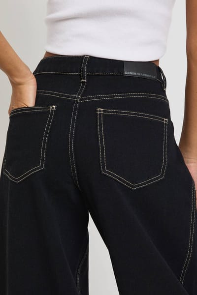 boohoo Dames Mid Waist Naad Voorkant Barrel Jeans | Rinse | Maat: 34