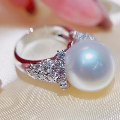 Huitan Volledig Bling Iced Out CZ Gesimuleerde Parel Dames Ringen Hoge Kwaliteit Kleur Trouwringen Luxe Mode Nieuw Sieraden 7