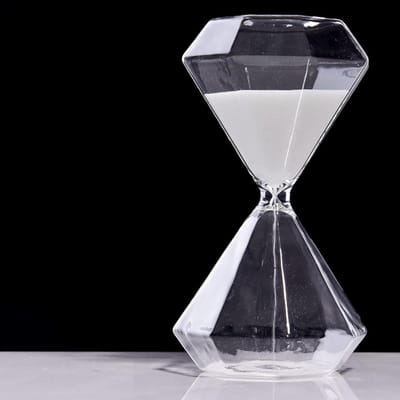 Zandloper Timer - Zandklok Decoratie - Tijd Management - Handgemaakt Glaswerk - 5 15 30 Minuten - Wit