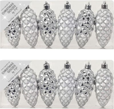 12x stuks kunststof kersthangers dennenappels zilver 9 cm kerstornamenten - Kunststof ornamenten kerstversiering