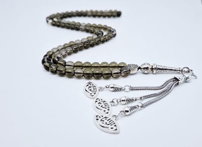 Handgemaakte tesbih "Tasbih" natuursteen " Rookkwarts" - Aantal kralen 99 - Diameter kralen 8MM - met metaal tassel "Ogen" - Een mooi cadeau-idee