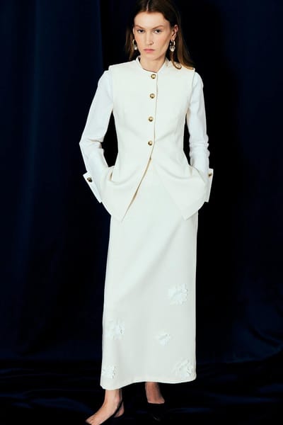 Touché Privé - Getailleerd gilet met gouden knopen - Crème - Dames
