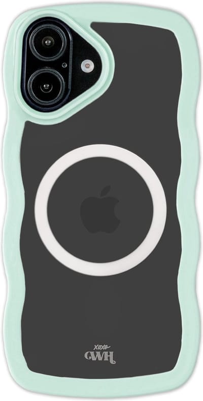 xoxo Wildhearts Magnetische Wavy Case - Blauw telefoonhoesje - Geschikt voor iPhone 16 Plus MagSafe - Golvend hoesje - Wolken hoesje - Schokbestendig - Cloud Case met magneet ring - Silicone case - Transparant / Blauw