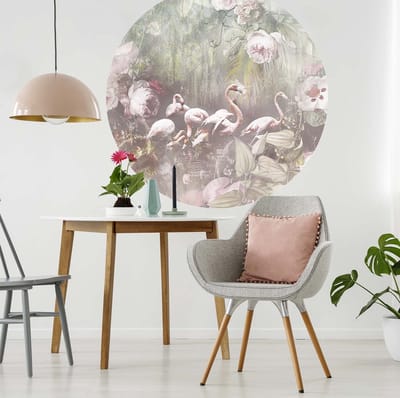INGK - Floral Utopia Behang - Flamingo Found Light
