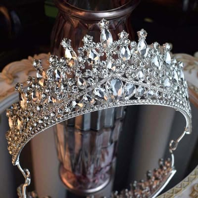 De Grote en Luxe Kristallen Kroon Bruid Hoofddeksel Legering Kroon Barokke Koningin Accessoire gray