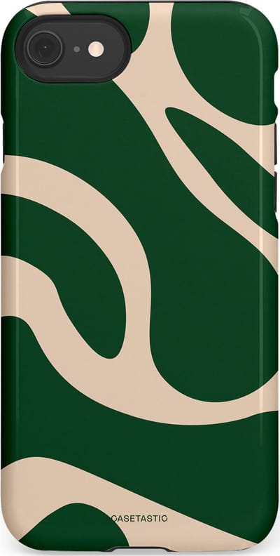 Casetastic hoesje geschikt voor Apple iPhone SE / Apple iPhone 7 / Apple iPhone 8 - Dubbellaagse bescherming - Groen Bos en Zand Duinen - Fashion Case - Donkergroen Zand