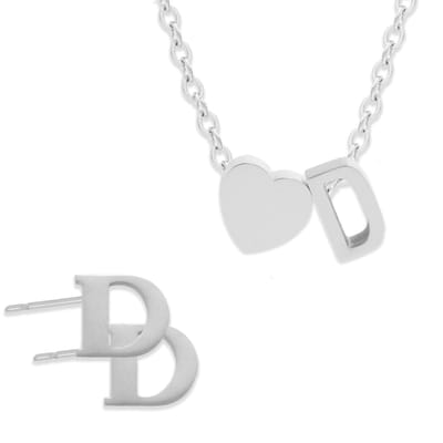 Initiaal Ketting & Oorbellen set met Letter D ZIlverkleurig - Stainless Steel - Met letter & Hartje! - 2x Sieraden Cadeau - Pax Amare