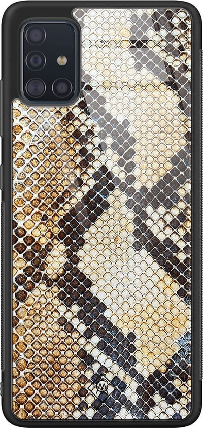 Casimoda® hoesje - Geschikt voor Samsung Galaxy A51 - Snake / Slangenprint bruin - Luxe Hard Case Zwart - Backcover telefoonhoesje - Goudkleurig