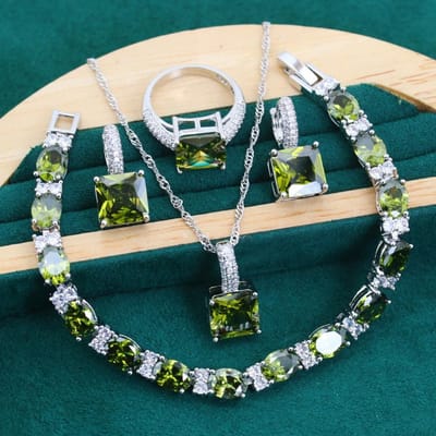 Europese en N Fashion Luxe Blauwe Vierkante Set met Zirkoon Sieraden Oorbellen Ringen Kettingen Cadeau voor Moederdag 8 yards