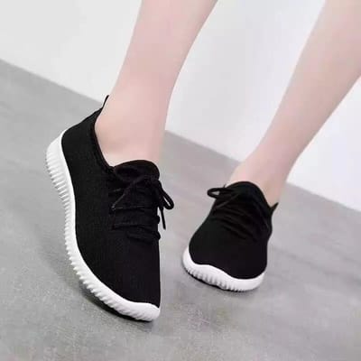 Oude Beijing Stoffen Schoenen Dames Casual Platte met Zachte Zool Sportschoenen Ademende Hardloopschoenen Antislip Vierkantsdans Moederschoenen 41 white