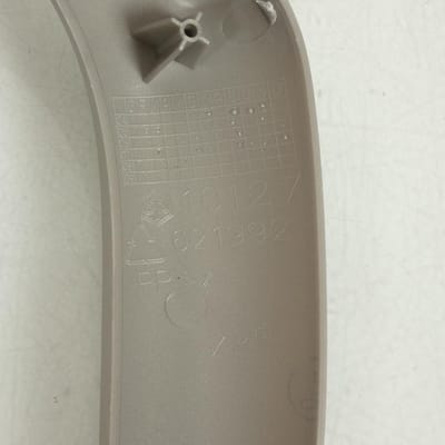 Déflecteur gauche pour scooter Piaggio 50 Fly 2T 2010 10127/621992 6219920043