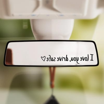 Veiligheid en liefde: Set van 8 waterdichte autostickers voor buitentoepassing - 11 x 2 cm, perfect voor autospiegels en accessoires