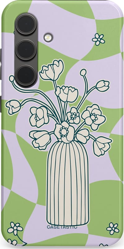 Casetastic Hoesje Geschikt voor Samsung S24 - Stijlvolle Beschermende Duo-layer Case - Bosje vol groen