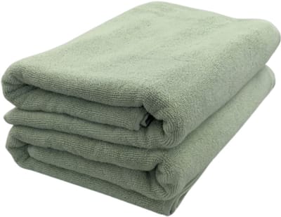 Biologische Badhanddoekenset - 70x140cm - 2 Stuks - 100% Katoen - GOTS & Vegan - Hotelkwaliteit - Lichtgroen - De Linde Home