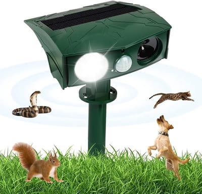 Ultrasone Kattenafschrikker met Beweging Detector en Flits, Waterdicht en Zonne-energie, Effectief Tegen Vogels en Katten in de Tuin