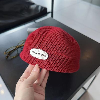 Lente en Herfst Retro Elegante Mode Baret Vrouwelijk Temperament Toont Gezicht Kleine Hepburn Stijl Baseballpet Voorwaarts Pet en Schilderspet brown