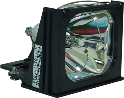 Beamerlamp geschikt voor de PHILIPS LC 4246-40 beamer, lamp code LCA3109. Bevat originele UHP lamp, prestaties gelijk aan origineel.