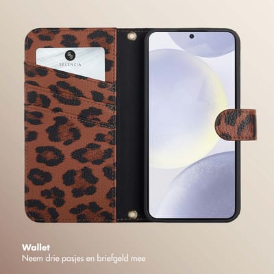 Selencia Hoesje - Geschikt voor Samsung Galaxy S24 / S25 - Sabi Bookcase met panterprint - Mocha Brown