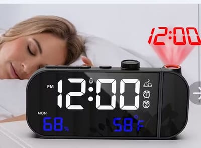 FM-radio met LED-projectieklok, dubbele wekker voor temperatuur en vochtigheid.