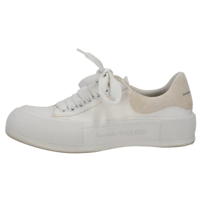 Alexander McQueen Deck Skate Plimsoll Veter Sneakers in Witte Canvas