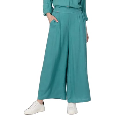 Damesbroek met wijde pijpen Ragwear Loggan