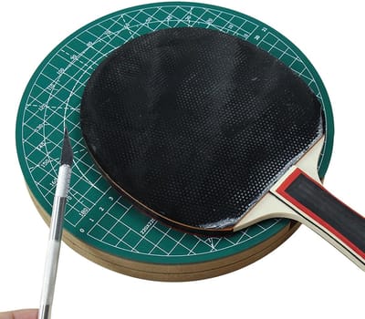 Rubberen snijtafel - Reparatieplaat rackets - Onderhoud sportuitrusting - 360 graden draaibaar - 22 cm breed - Zwart