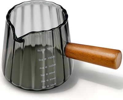 180ml Espresso meetbeker van glas met houten handgreep, kleine meetbeker met schaalverdeling, transparante maatbekers met V-vormige opening, cocktail meetbeker ml voor koffie en melk, gemaakt van