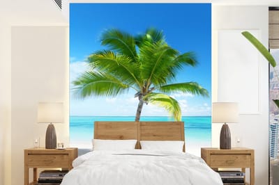 Behang - Fotobehang Palmboom - Strand - Zee - Zomer - Breedte 190 cm x hoogte 260 cm