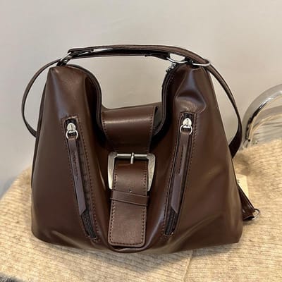 Sac d'automne et d'hiver rétro grande capacité pour femmes Nouveau sac fourre-tout de mode pour navetteurs Sac à bandoulière polyvalent haut de gamme pour femmes