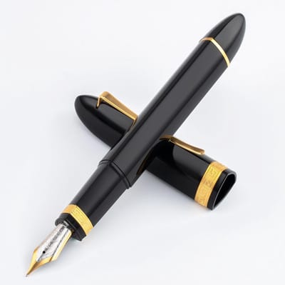 Dailygoods - erofa Majohn V60 Zuiger Vulpen Extra Fijne Penpunt, Zwart Gouden Driehoekige Hars Schrijf Kantoor Pen Set met Geschenkdoos