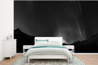 Behang - Fotobehang Bergen - Noorderlicht - Ruimte - Breedte 350 cm x hoogte 260 cm