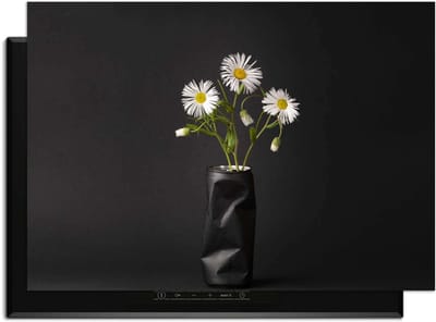 KitchenArt - Urban Daisy - Inductie Beschermer - 83x51.5 cm - Kookplaat Beschermer - Luxe Afdekplaat Inductieplaat - Anti-slip & Oprolbaar - Beschermmat Inductiekookplaat