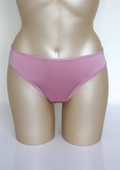 Triumph - True Curves - poeder roze - maat 42 / XL