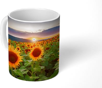 Mok - Koffiemok - Bloemen - Nacht - Zonsondergang - Zonnebloem - Horizon - Mokken - 350 ML - Beker - Koffiemokken - Theemok