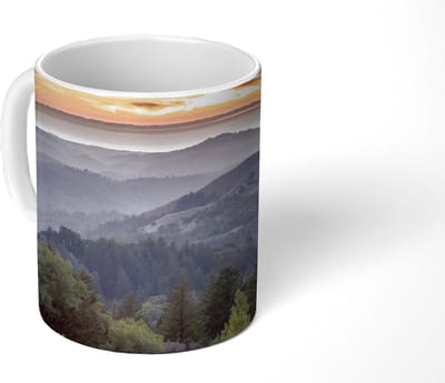 Mok - Koffiemok - Bergen - Zon - Bos - Landschap - Mokken - 350 ML - Beker - Koffiemokken - Theemok