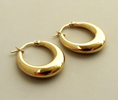 Gouden ovalen oorbellen