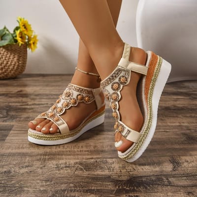 Vintage Klinknagel Decoratie Sleehak Sandalen voor Dames Zomer Hoge Hakken Plateau Sandalen Vrouw 43 Enkelband Gesp Strandschoenen 36 brown