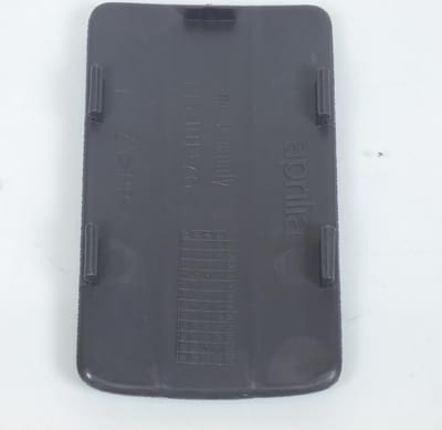 Trappe tablier arrière gris pour scooter Aprilia 50 SR Stealth 1997 AP8238675 Neuf