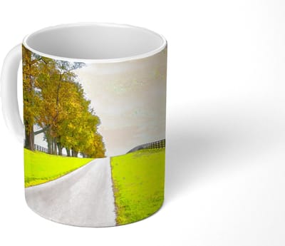 Mok - Koffiemok - Wolken - Bomen - Weg - Mokken - 350 ML - Beker - Koffiemokken - Theemok