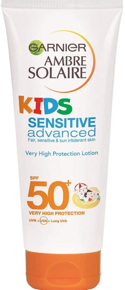 Garnier Ambre Solaire Sensitive Advanced Kids SPF50+ Zonnebrandcrème 200ml – Zeer Hoge Bescherming – Multi Resistant – Water-, Zweet- en Zandbestendig – Hypoallergeen voor Gevoelige Kinderhuid