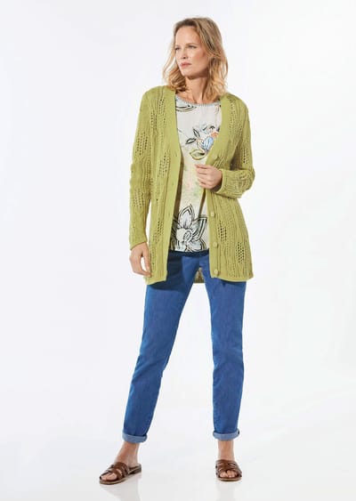 Tricot jasje met knopen - lichtgroen - Gr. 19 van Goldner Fashion