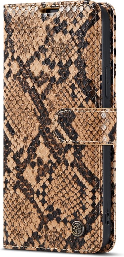 Casemania Hoesje Geschikt voor Apple iPhone 12 / 12 Pro - Beige - Luxe Wallet Bookcase met Pasjeshouder en Standaard - Kunstleer Portemonnee Telefoonhoesje met Slangen Structuur