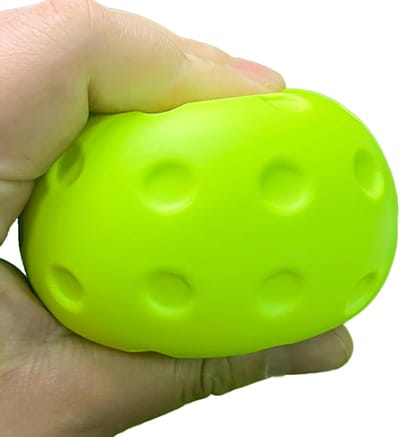 Pickleball Ballen - Oefenballen Trainingsballen - Stille Oefeningen Binnen - 40 Nauwkeurig Geboorde Gaten - 7.5 Centimeter Diameter - Groen