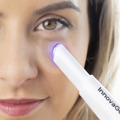 Oogmassage Apparaat - Gezichtsmassage Apparaat - Oogmasker - Wallen - Anti Rimpel - Verminderd fijne lijntjes - Liftend Effect