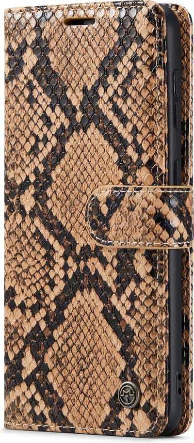 Casemania Hoesje Geschikt voor Samsung Galaxy S21 - Beige - Luxe Wallet Bookcase met Pasjeshouder en Standaard - Kunstleer Portemonnee Telefoonhoesje met Slangenstructuur