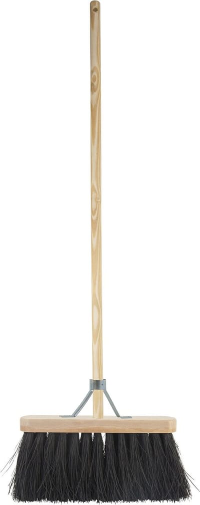 Betra Buitenbezem - FSC hout - natuurvezel - hard - 30 x 150 cm