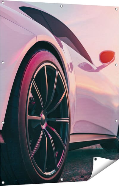 Gards Tuinposter Witte Sportwagen Auto - 90x120 cm - Tuindoek - Tuindecoratie - Wanddecoratie buiten - Tuinschilderij