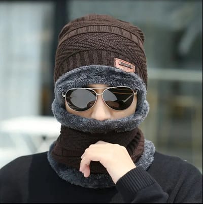 Gebreide Beanie Muts & Sjaal - Winter Set - Warme Bonnet - Colsjaal - Halswarmer - Fleece Voering - Unisex - Volwassenen - Koffie