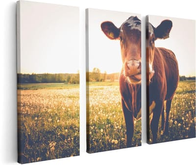 Artaza Canvas Schilderij Drieluik Koe In De Wei Tijdens Zonsondergang - 120x80 cm - Wanddecoratie Woonkamer - Schilderijen - Muurdecoratie