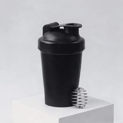 Bouteille Shaker pour Poudre de Protéines avec Boule Mélangeuse, Étanche, Convient pour la Salle de Sport, l'Entraînement, le Mélange de Smoothies Black